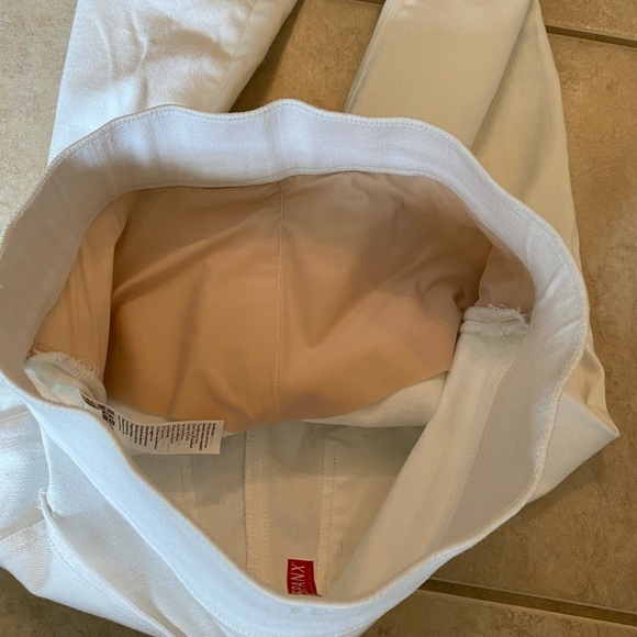 Spanx White Denim Skinny Jeans - Picture 6 of 9